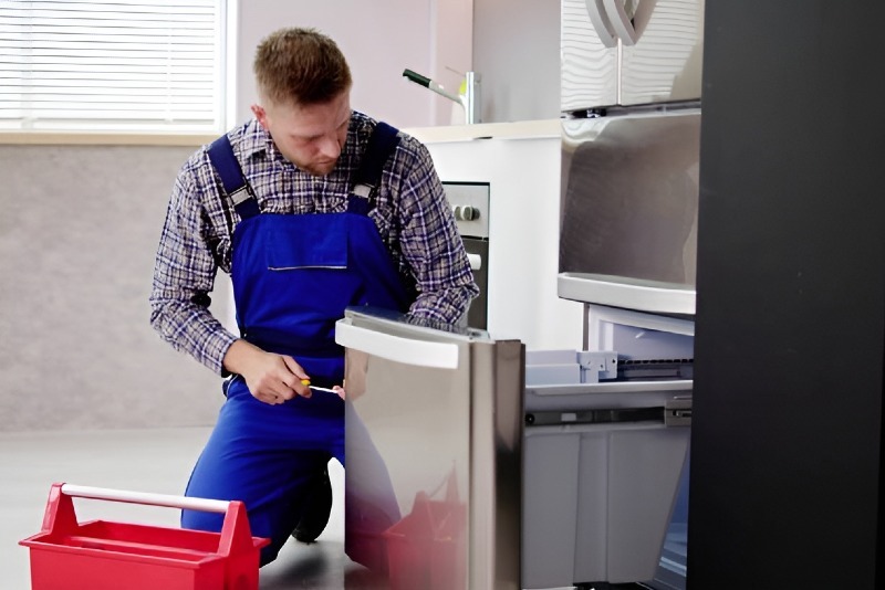 Refrigerator repair in Sacramento